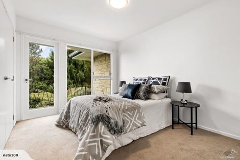 Photo of property in 8 Valhalla Drive, Beach Haven, Auckland, 0626