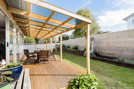 Photo of property in 13 Fortunes Road, Half Moon Bay, Auckland, 2012