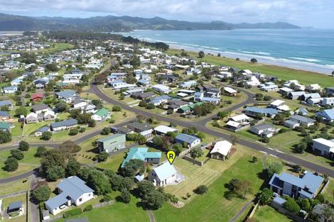 Photo of property in 135 Kowhai Avenue, Matarangi, Whitianga, 3592