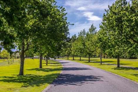Photo of property in 5 Eagle Place, Martinborough, 5711