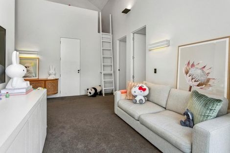 Photo of property in 23-27 Lake View Road, Takapuna, Auckland, 0622