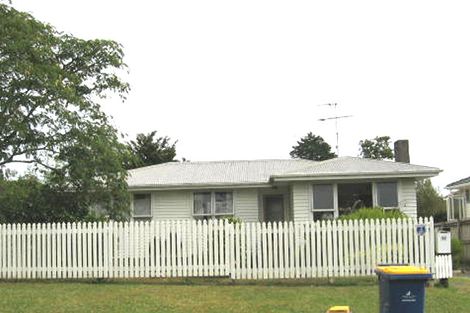 Photo of property in 17 Ranui Avenue, Ranui, Auckland, 0612