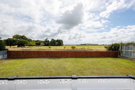 Photo of property in 23 Sutherland Crescent, Westbrook, Palmerston North, 4412
