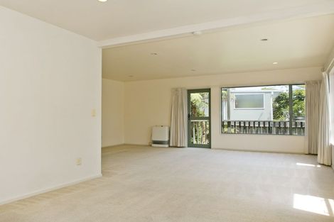 Photo of property in 2/16 Arrowsmith Avenue, Waipahihi, Taupo, 3330