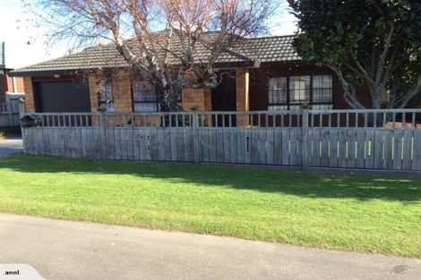 Photo of property in 29 Oxford Street, Tawa, Wellington, 5028