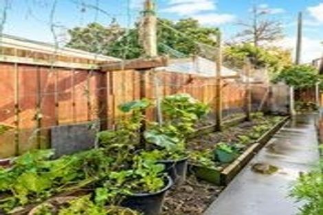 Photo of property in 43a Gray Avenue, Mangere East, Auckland, 2024