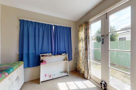 Photo of property in 10 Mona Square, Ashburton, 7700