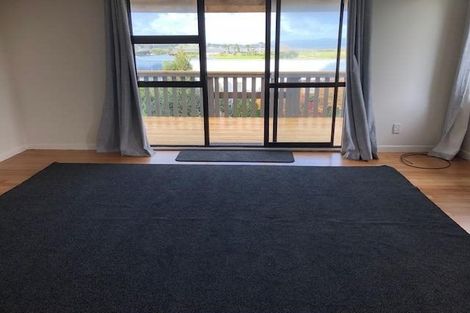 Photo of property in 9 Waiana Avenue, Mangere Bridge, Auckland, 2022