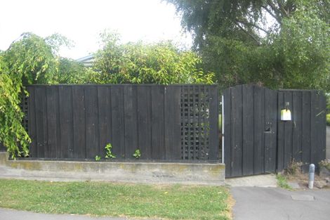 Photo of property in 18 Riverview Street, Beckenham, Christchurch, 8023