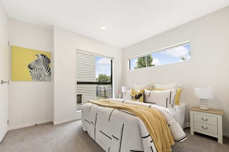 Photo of property in 5/237 Swanson Road, Henderson, Auckland, 0610