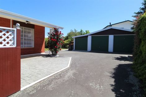 Photo of property in 60 Mountain View Road, Glenwood, Timaru, 7910