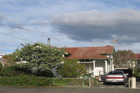 Photo of property in 96 Charles Street, Westshore, Napier, 4110