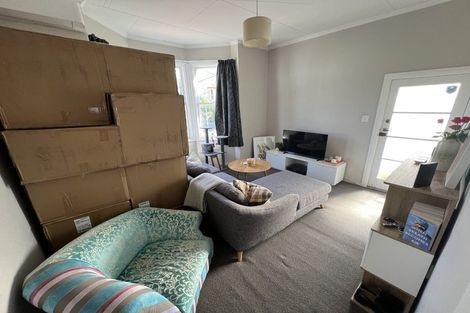 Photo of property in 61a Pirie Street, Mount Victoria, Wellington, 6011