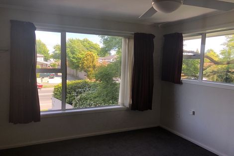Photo of property in 124 Waimairi Road, Ilam, Christchurch, 8041