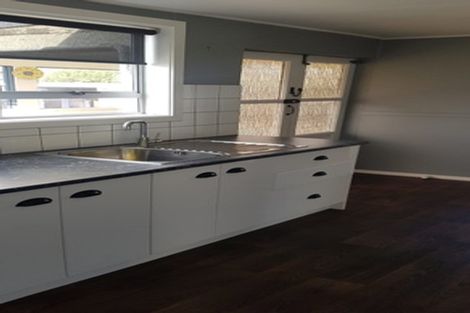 Photo of property in 8 Mill Street, Milton, 9220