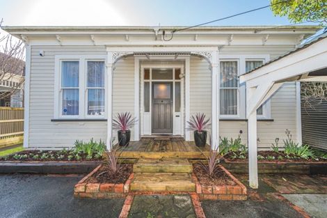 Photo of property in 72 Niblett Street, Whanganui, 4500
