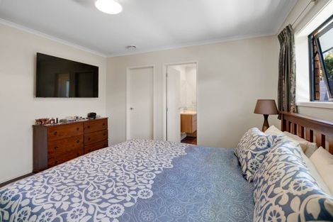 Photo of property in 32b Ainslee Street, Highlands Park, New Plymouth, 4312