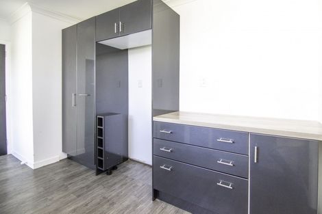 Photo of property in 6 Milton Street, Roslyn, Palmerston North, 4414