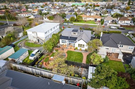 Photo of property in 9 Oak Street, Ebdentown, Upper Hutt, 5018