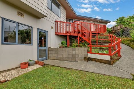 Photo of property in 5 Noone Close, Onerahi, Whangarei, 0110
