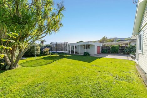 Photo of property in 25 Henry Street, Ebdentown, Upper Hutt, 5018