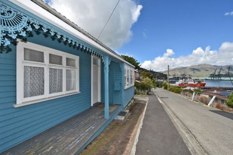 Photo of property in 18 Simeon Quay, Lyttelton, 8082