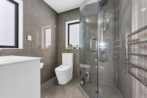 Photo of property in 4 Valonia Street, New Windsor, Auckland, 0600