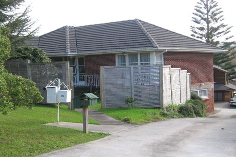 Photo of property in 15a Mayfair Crescent, Mairangi Bay, Auckland, 0630