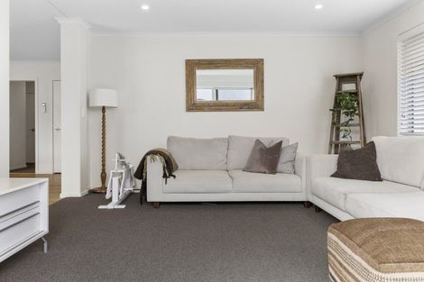 Photo of property in 8 Huka Heights Drive, Rangatira Park, Taupo, 3330