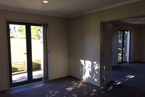 Photo of property in 33 Midshipman Court, Gulf Harbour, Whangaparaoa, 0930