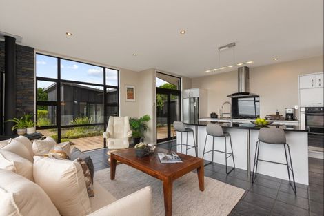 Photo of property in 27 Wake Place, Aokautere, Palmerston North, 4471