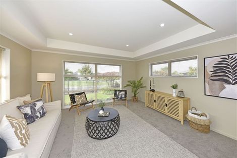 Photo of property in 14 Kilbrannan Close, Broomfield, Christchurch, 8042