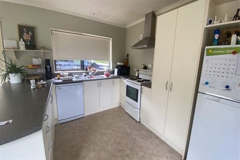 Photo of property in 30 Harry Shaw Way, Raumati South, Paraparaumu, 5032