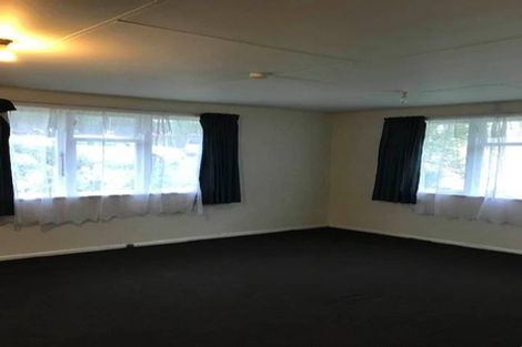 Photo of property in 141 Castor Crescent, Cannons Creek, Porirua, 5024