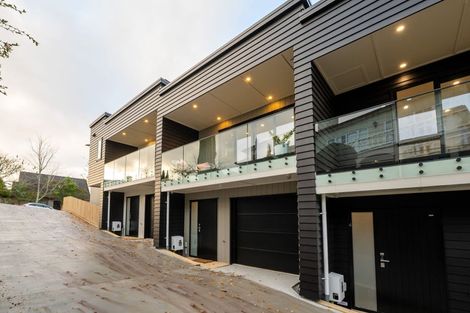 Photo of property in 143 Clarence Street, Hamilton Lake, Hamilton, 3204