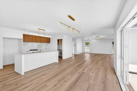 Photo of property in 2 Mohaka Street, Poraiti, 4112