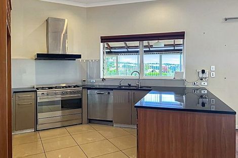 Photo of property in 22 Sovereign Street, Flat Bush, Auckland, 2019