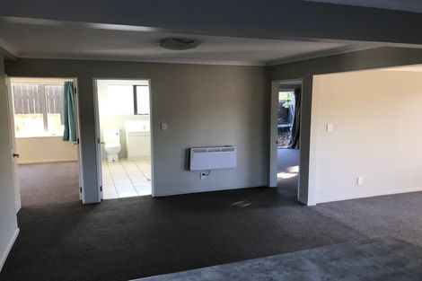 Photo of property in 38 Staithes Drive North, Whitby, Porirua, 5024