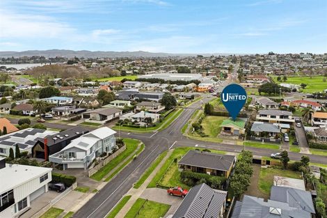 Photo of property in 68 Kulim Avenue, Otumoetai, Tauranga, 3110