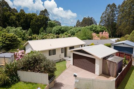 Photo of property in 20 Augustus Earle Place, Pukehangi, Rotorua, 3015