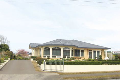 Photo of property in 1 Miro Street, Inglewood, 4330