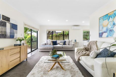 Photo of property in 2/22 Ardagh Place, Dannemora, Auckland, 2016