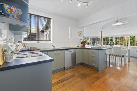 Photo of property in 18 Cosgrave Road, Papakura, 2110