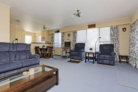 Photo of property in 1/403 Avenue Road West, Hastings, 4122