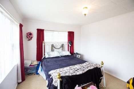 Photo of property in 3 Kebbell Avenue, Levin, 5510