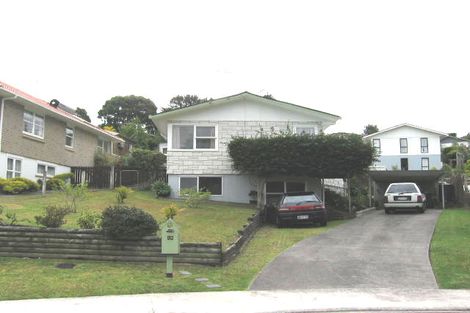 Photo of property in 16 Jonathan Place, Sunnynook, Auckland, 0620