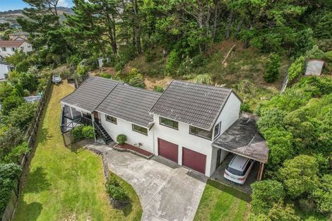Photo of property in 140 Mark Avenue, Grenada Village, Wellington, 6037