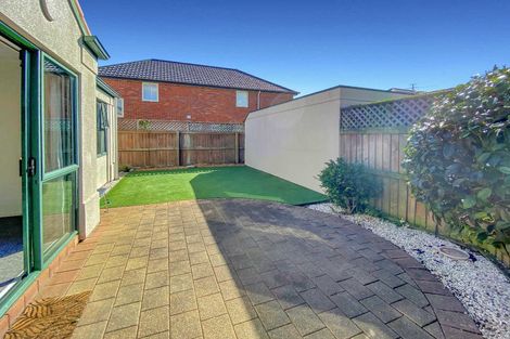 Photo of property in 1/8 Elizabeth Street, Riccarton, Christchurch, 8011