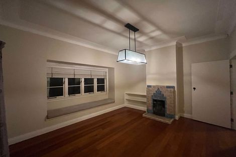 Photo of property in 7 Otahuri Crescent, Greenlane, Auckland, 1051