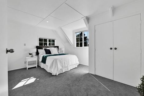 Photo of property in 27 Saxton Road, Upper Vogeltown, New Plymouth, 4310